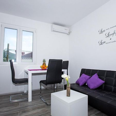 Villa Roza - One-Bedroom Apartment With Balcony 3 Adults Mokošica Exterior foto